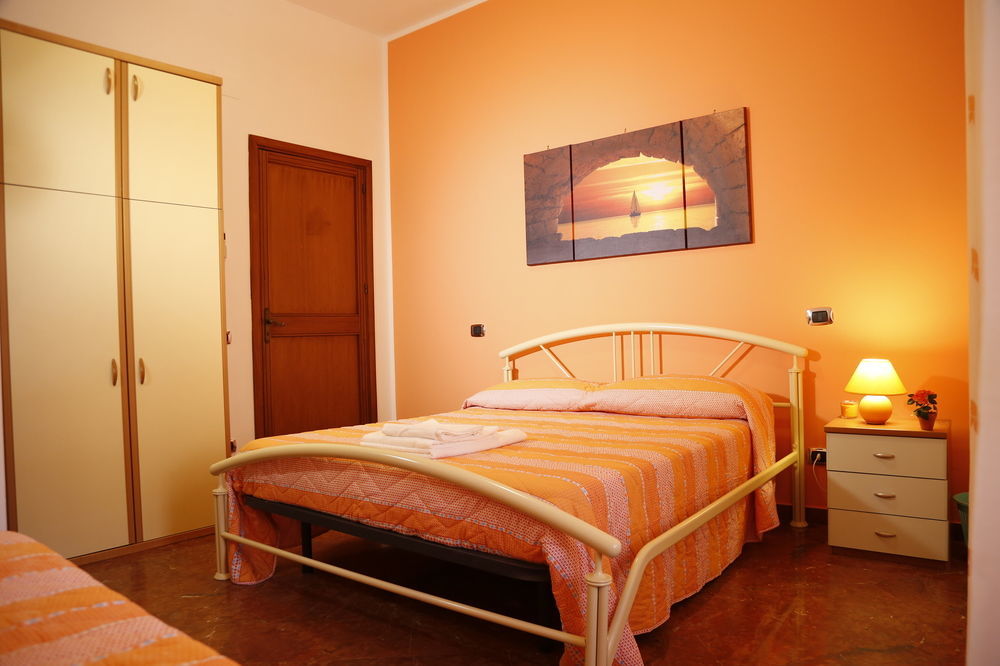 B&B Casa Orlando Terrasini Extérieur photo